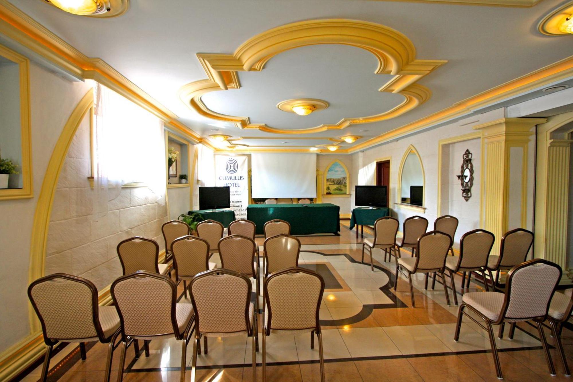 Cumulus Hotel Będzin Buitenkant foto