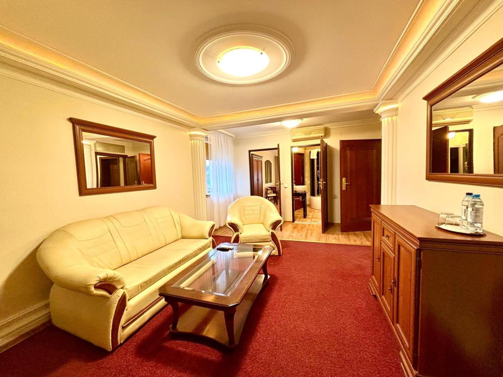 Cumulus Hotel Będzin Buitenkant foto